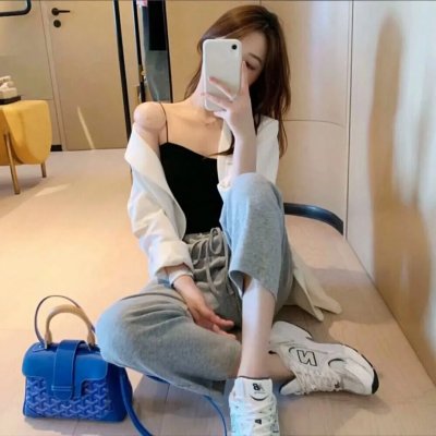 暗红